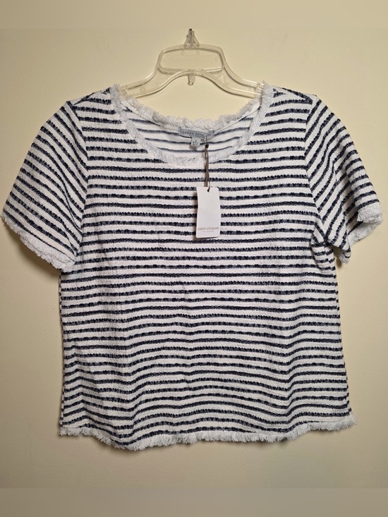Green Envelope Tops - Green Envelope Size L Striped Short Sleeve Sweater Top Raw Hem Black and White